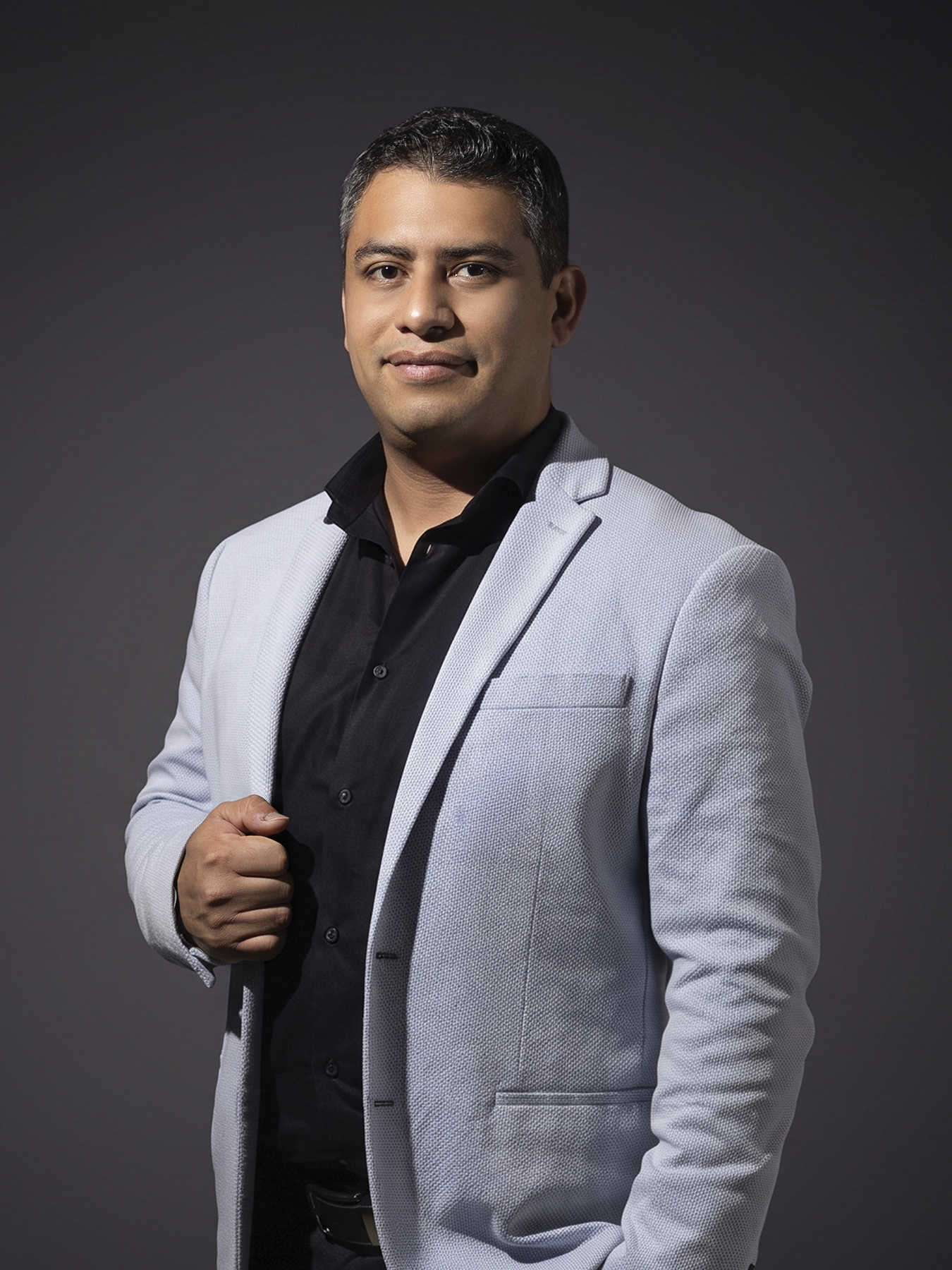 Lic. Raúl Alejandro Serpas Tejada